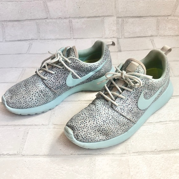 Nike Roshe Runs Blue Safari - Picture 1 of 11